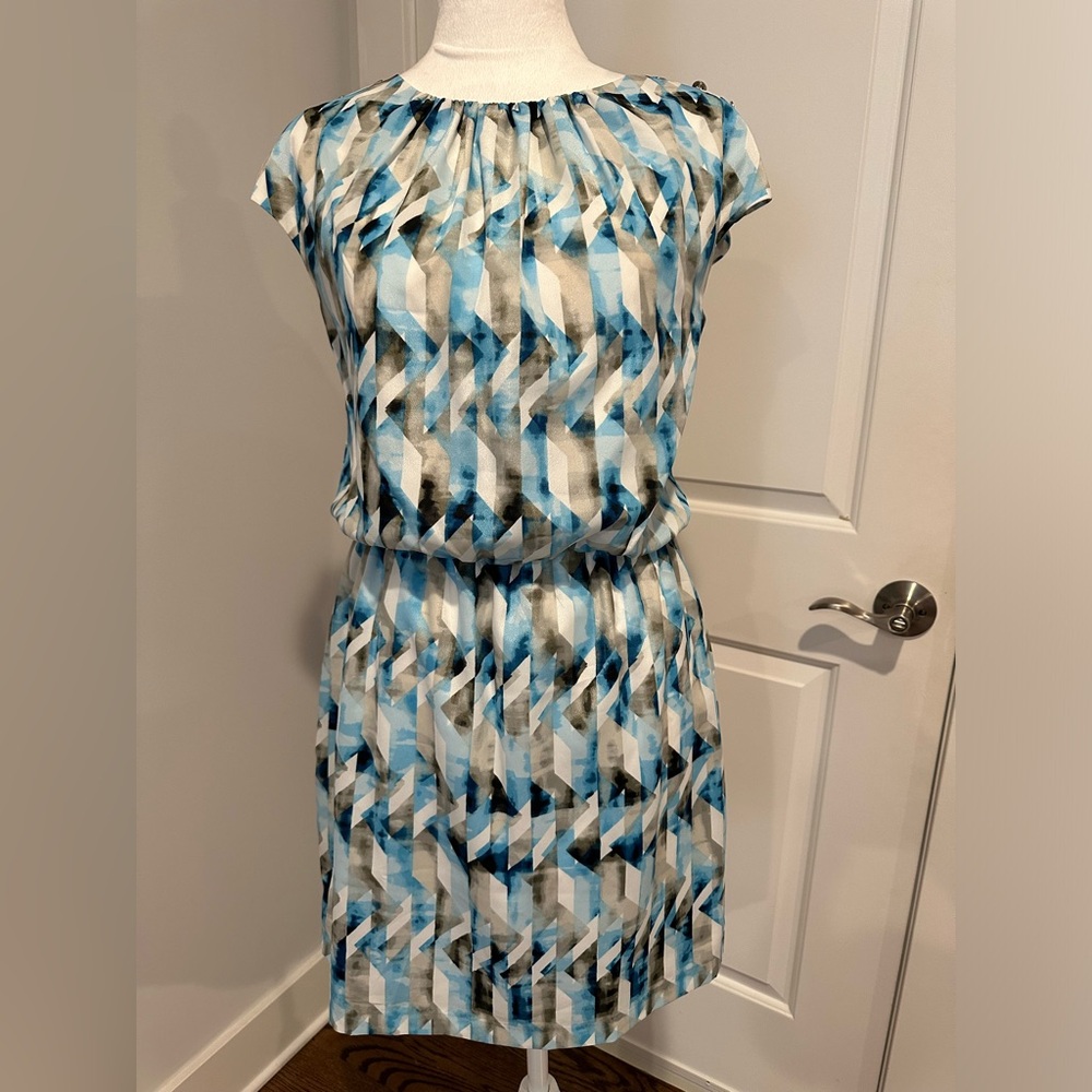 Guess above the knee dress